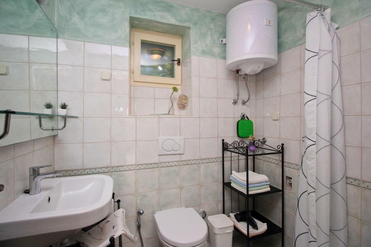 Apartment Olive Garden Punat Exterior foto